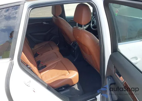 2010 Audi Q5 3.2 Premium from USA, damaged, VIN WA1LKAFP4AA113036